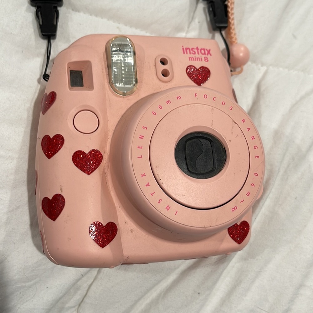 Pink Fujifilm Instax mini 8